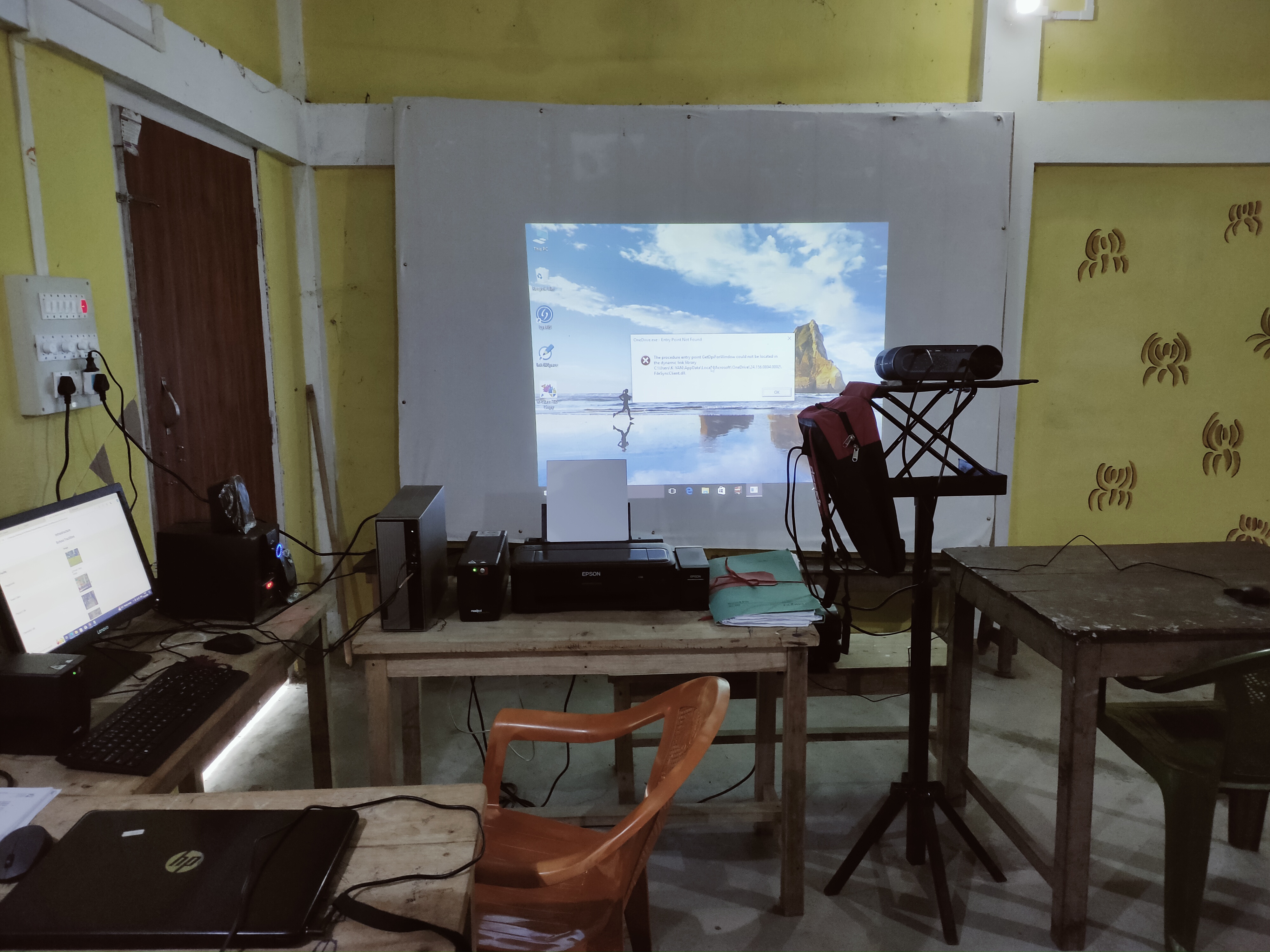 Smart Class Image